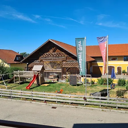 Perle Am Kobernausserwald - Willkommen Dahoam Appartement