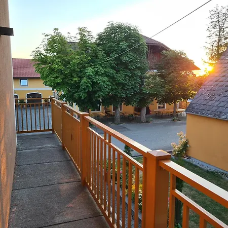 Perle Am Kobernausserwald - Willkommen Dahoam Appartement